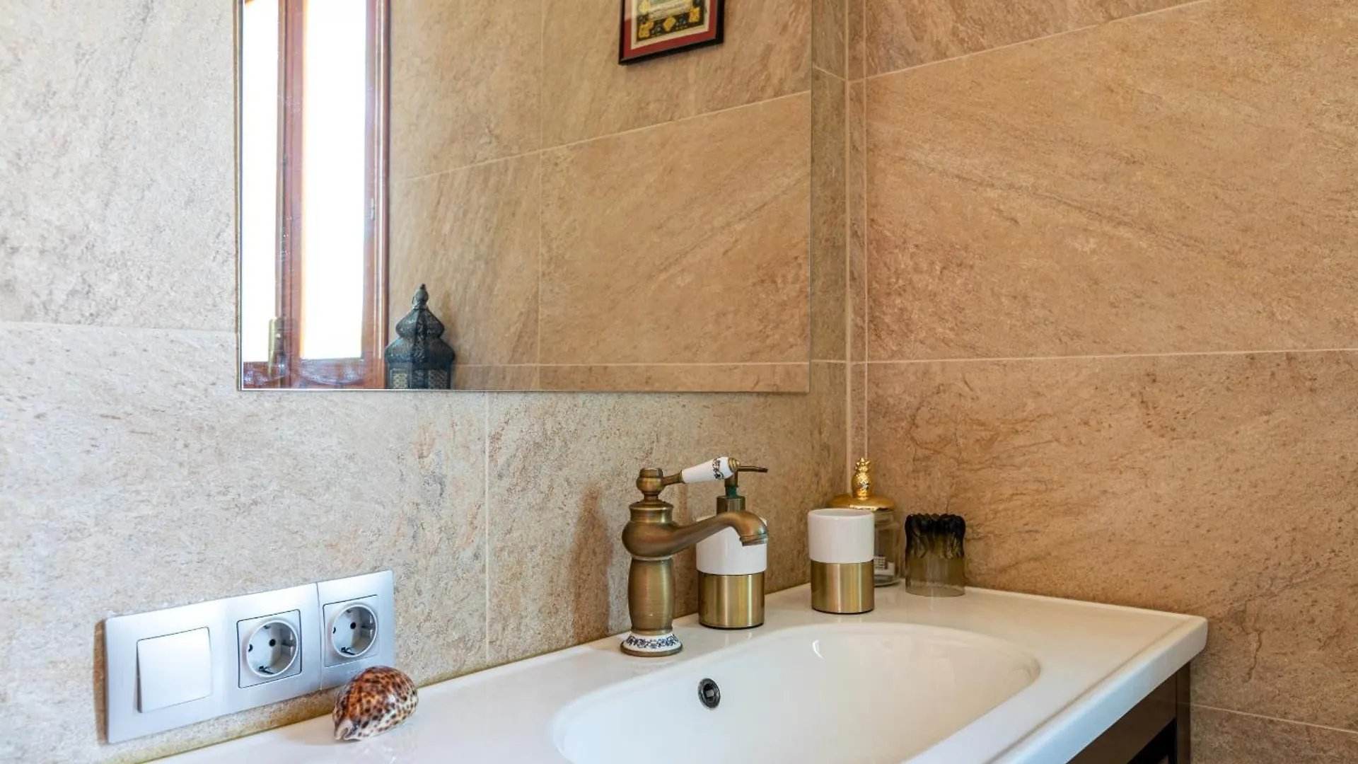 Edomus Luxury Villa Guillena Spain